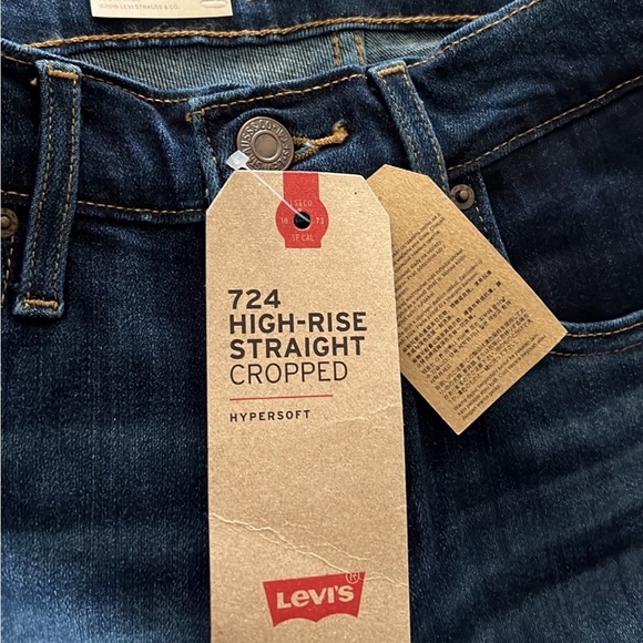 Jean’s - Picture 6 of 7